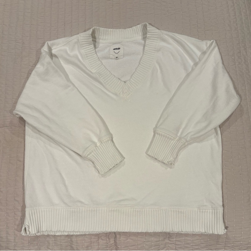 Aerie White V-Neck Sweater